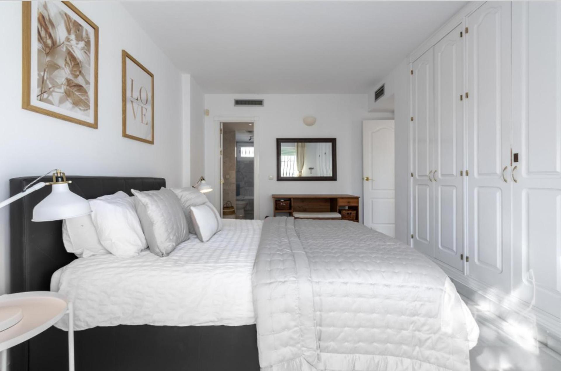 Luxury 3 Bed Townhouse In Puerto Banus * Marbella
