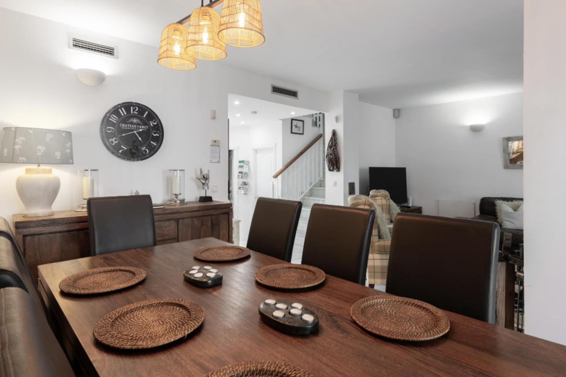 Luxury 3 Bed Townhouse In Puerto Banus Rumah liburan *
